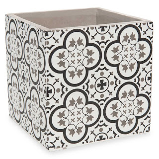 Cache pot jardin