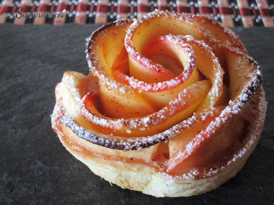 Rosas de manzana y hojaldre (Siempredulces) 