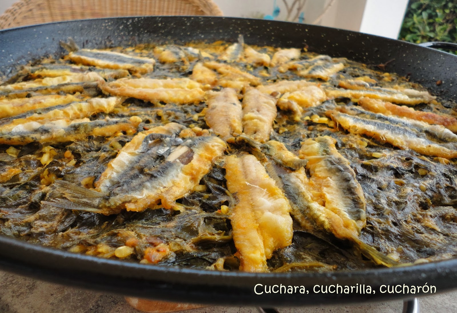 Cuchara, cucharilla, cucharón Paella de espinacas y boquerón
