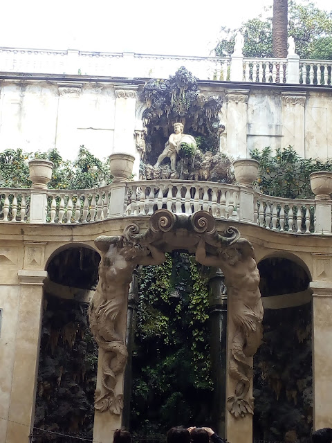 Détail du nymphée intérieur du Palazzo Podestà