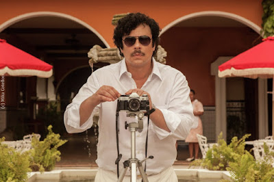Benicio Del Toro in Escobar: Paradise Lost