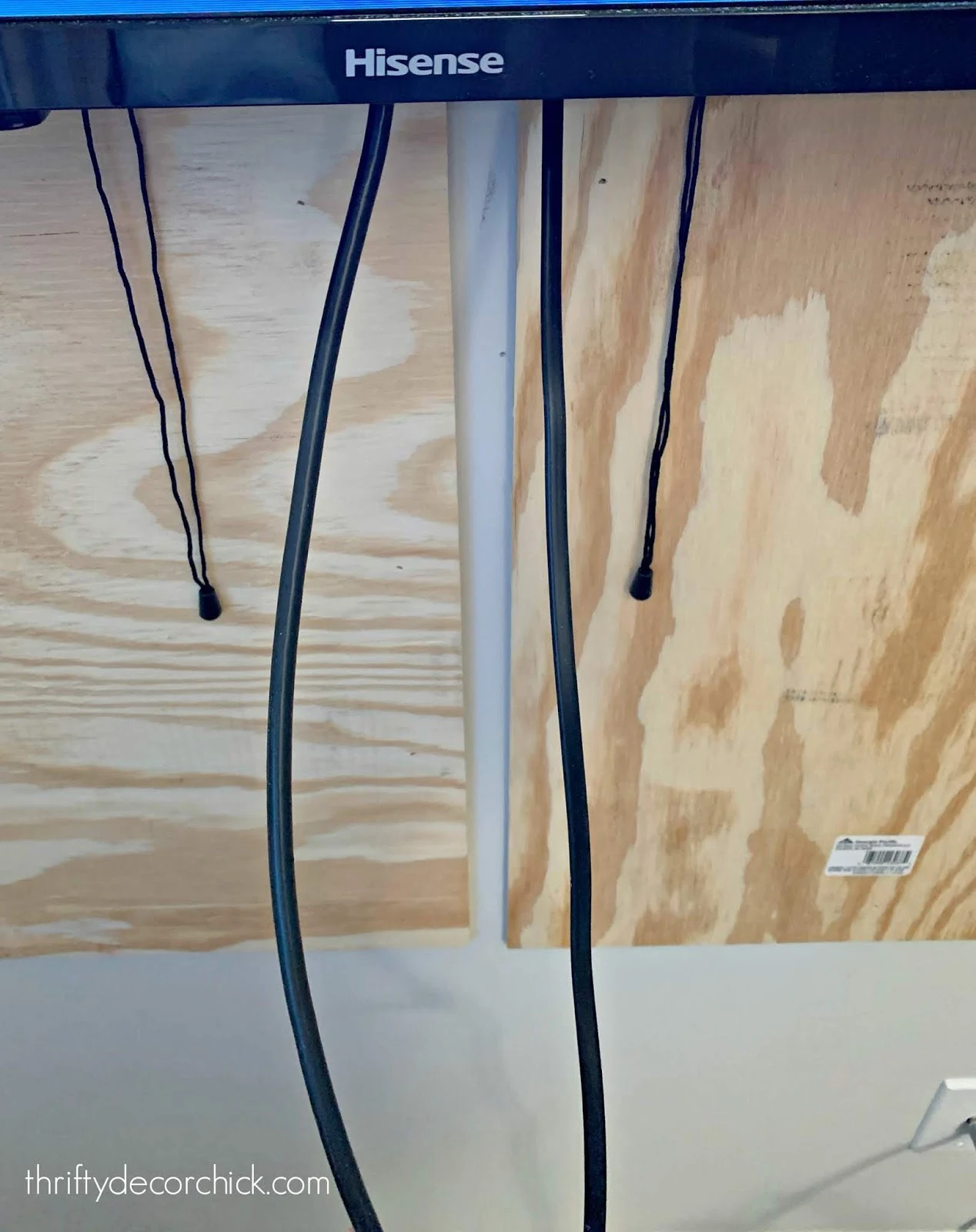 How to DIY a HUGE Upholstered Bulletin Board Thrifty Decor Chick