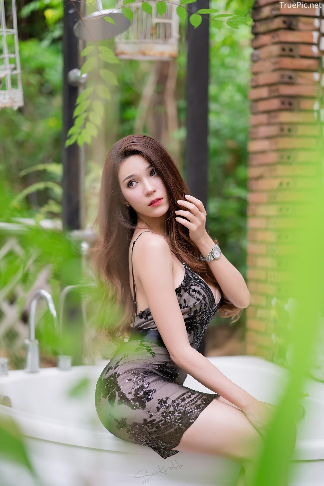 Thailand hot model - Janet Kanokwan Saesim - Black sexy garden - TruePic.net - Picture 14