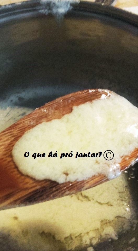 O que há pró jantar? Manteiga Ghee (Manteiga clarificada) O que há pró jantar? Manteiga Ghee (Manteiga clarificada)