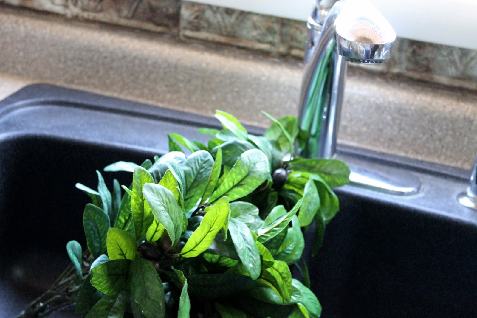 The Decorating Chica Simple and easy way to keep your silk plants fresh.