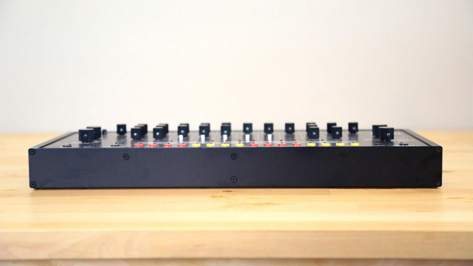 MATRIXSYNTH Acidlab Miami Analog Drum Machine