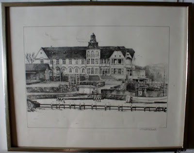 Minns ni Långedrags gamla fina trärestaurang? Jan Eneroth 1980. Minns ni Långedrags gamla fina trärestaurang? Jan Eneroth 1980.