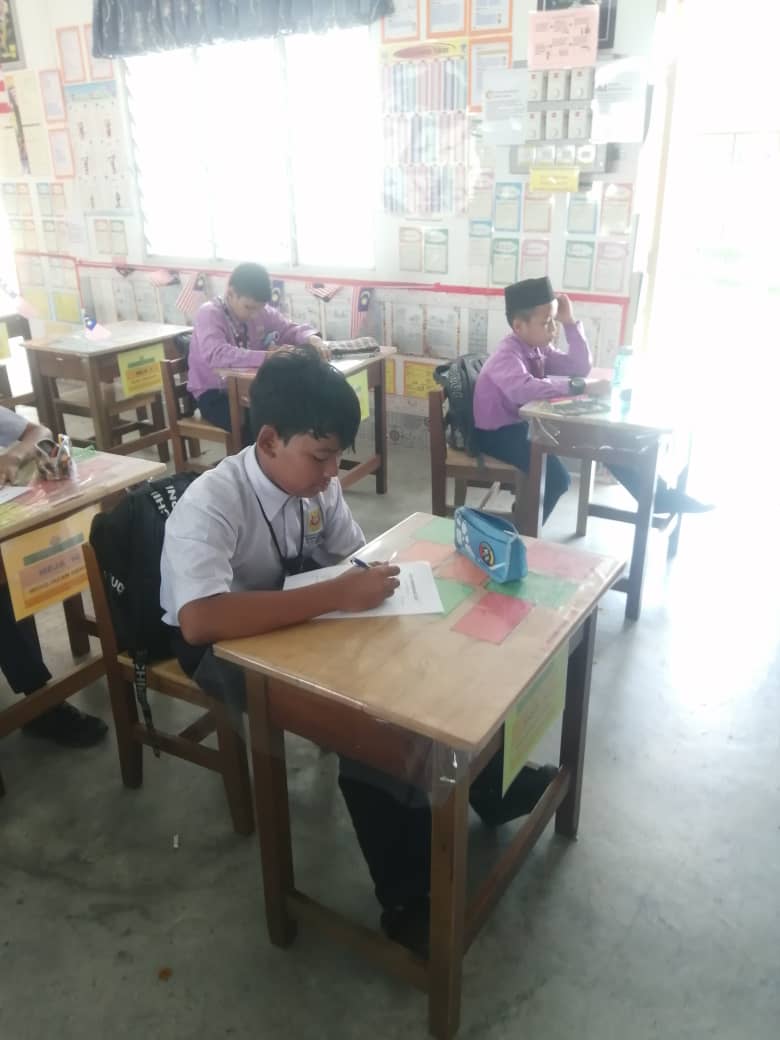 ...PSS SKHKJ... PERTANDINGAN KUIZ KEMERDEKAAN (BERTULIS) PERINGKAT SEKOLAH