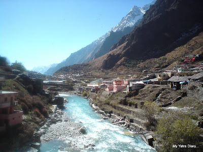 Alaknanda river and the mountains- view from the bridge in
 Badrinath