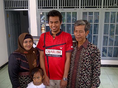 Keren! Tantowi Anak Pesantren Ukir Prestasi di Kancah Dunia, Juara Olimpiade Rio 2016 #AyoMondok