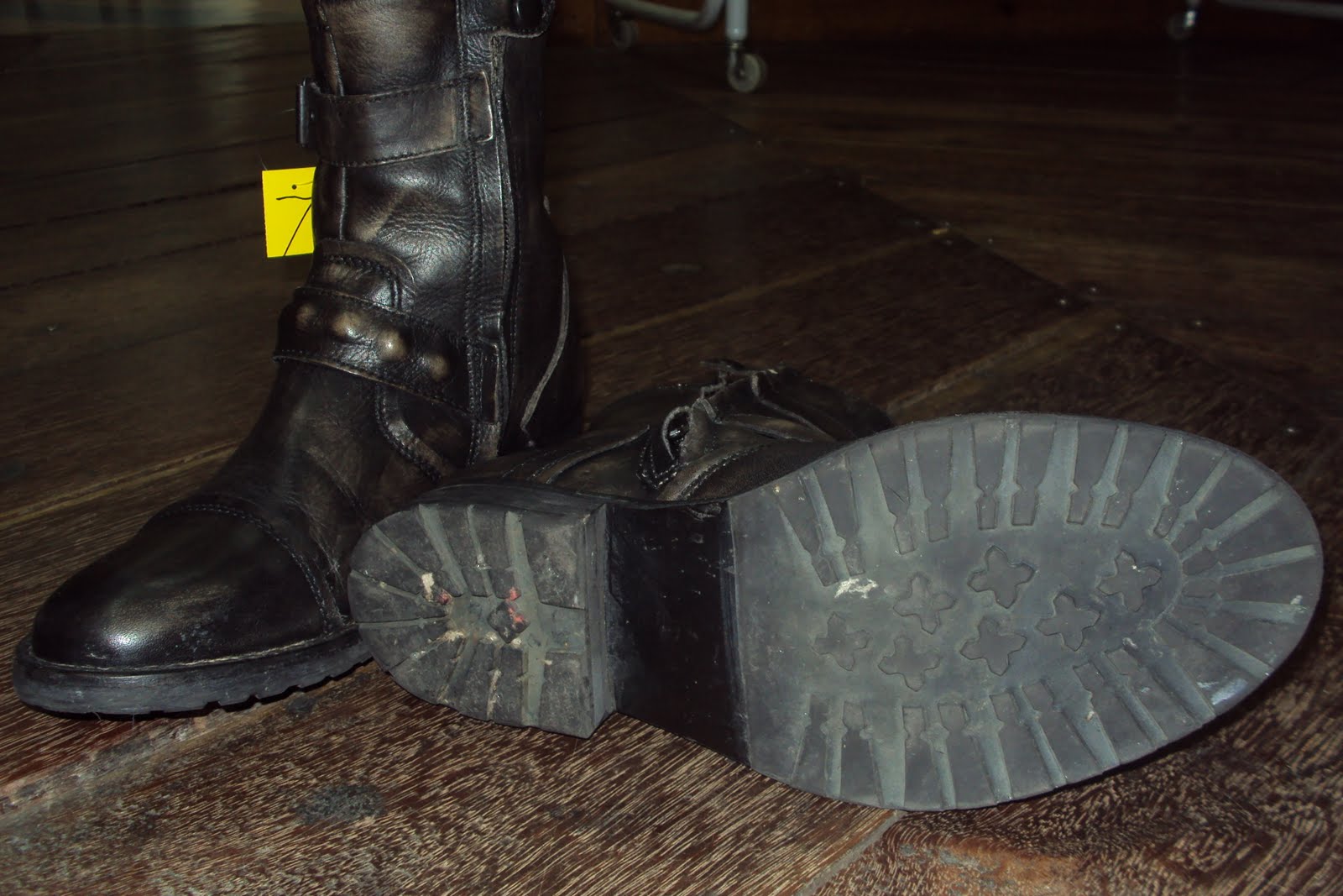 nushu shoes