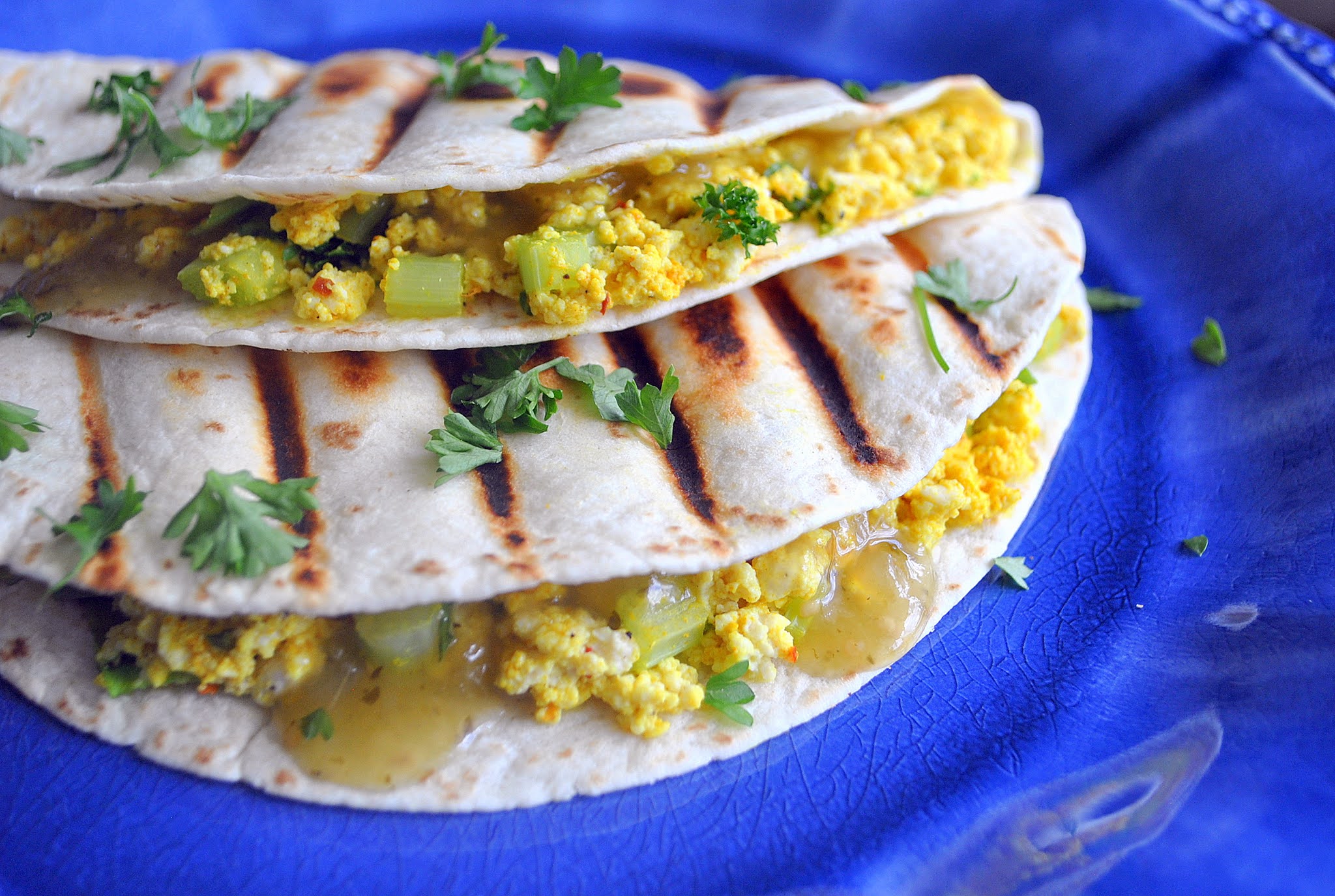 Simple Tofu Quesadilla (Quesadilla Simples de Tofu) The Green Dish Blog