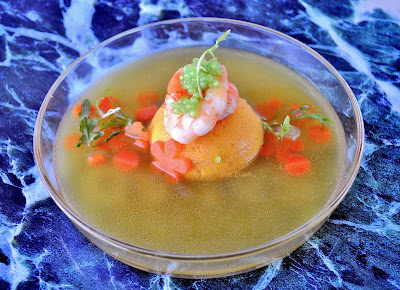 Möhrenflan, Garnelen, Absinthkaviar