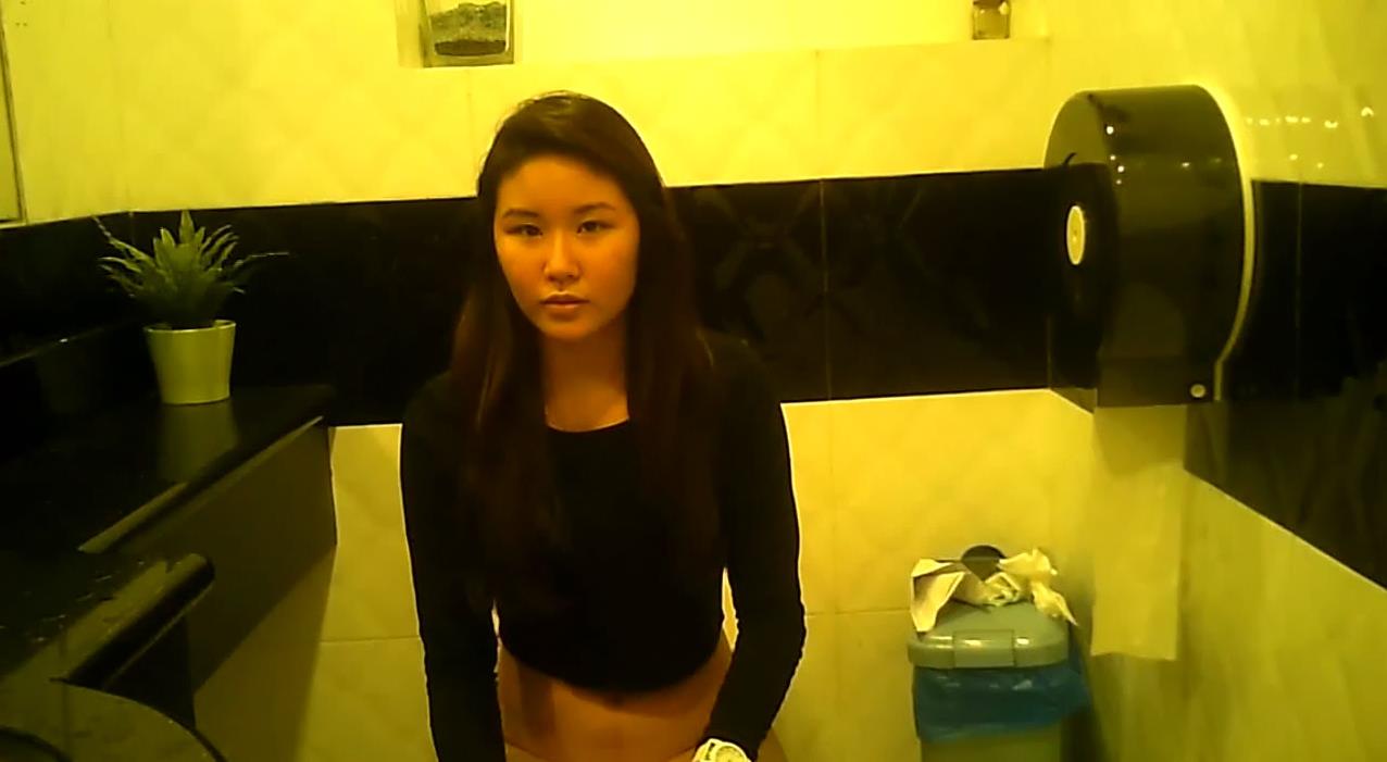 Asian Scandal Voyeur Singapore Female Toilet 12