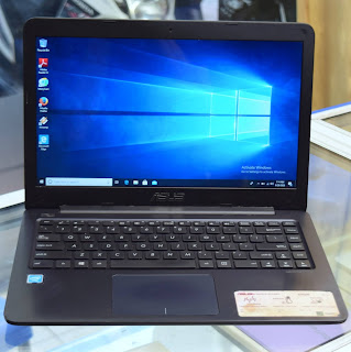 Laptop ASUS E402M ( Intel Celeron N2840 ) Slim