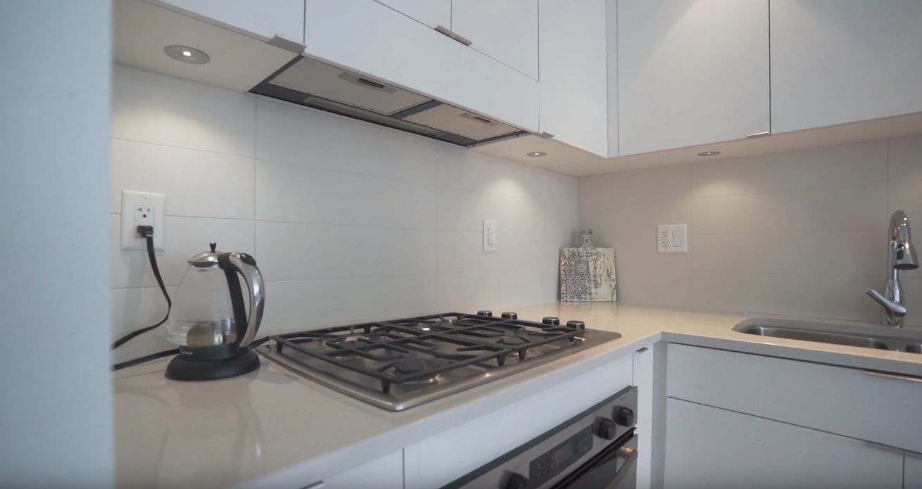 20 Photos vs. 1105-1550 Homer St, Vancouver vs. Condo Interior Design Tour
