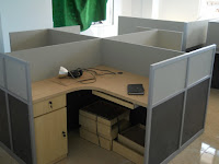 Meja Sekat Kantor - Meja Kubikel - Cubicle Workstation Table