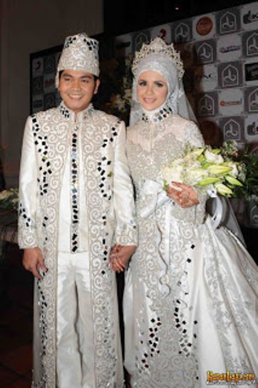 Foto Baju  Kebaya  Pengantin  MuslimOur Reading World