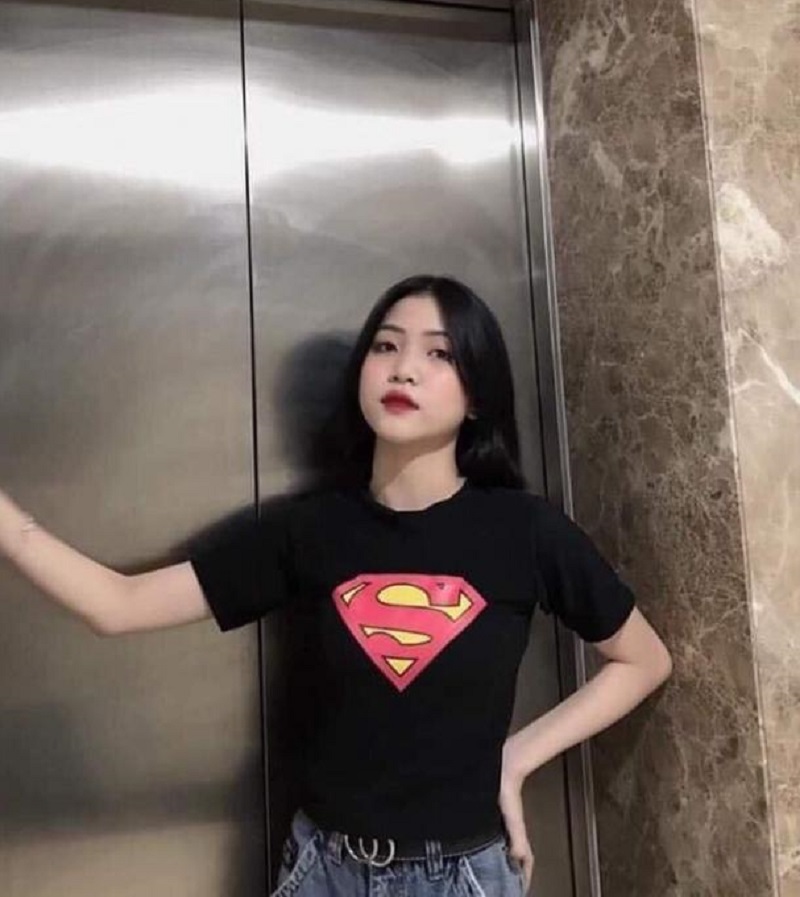 Áo Croptop Superman