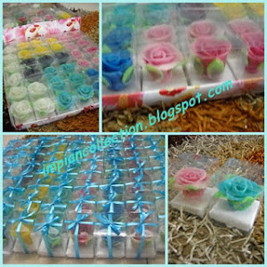 DOOR GIFT _SMALL ROSES ~ RM4.50/Box
