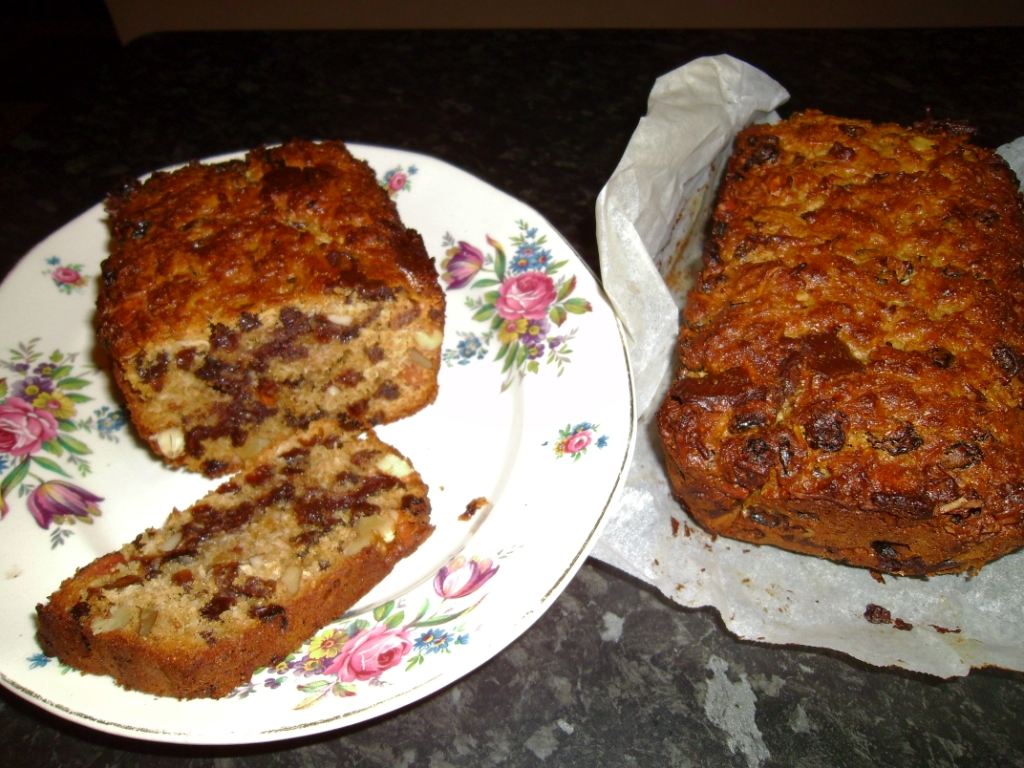 Belle Fleur Chocolate, Fruit & Nut Loaf