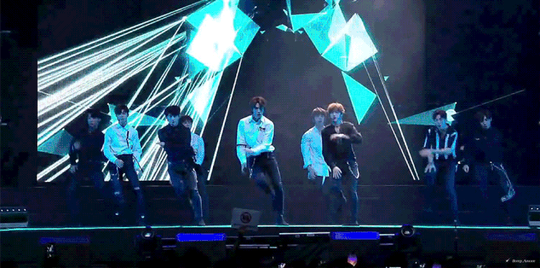 칼군무 쾌감 제대로 느끼게 해주는 남돌 | 인스티즈