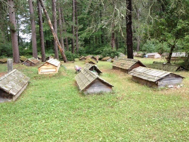 Eklutna Spirit Houses Eklutna (Alaska)