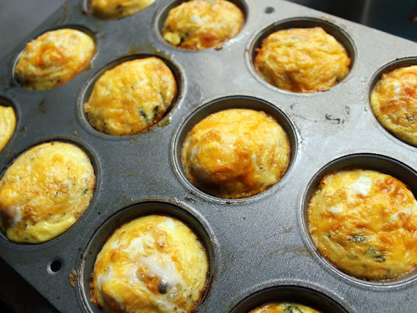 Bring some spice to your morning (Buffalo Chicken Egg Muffins)