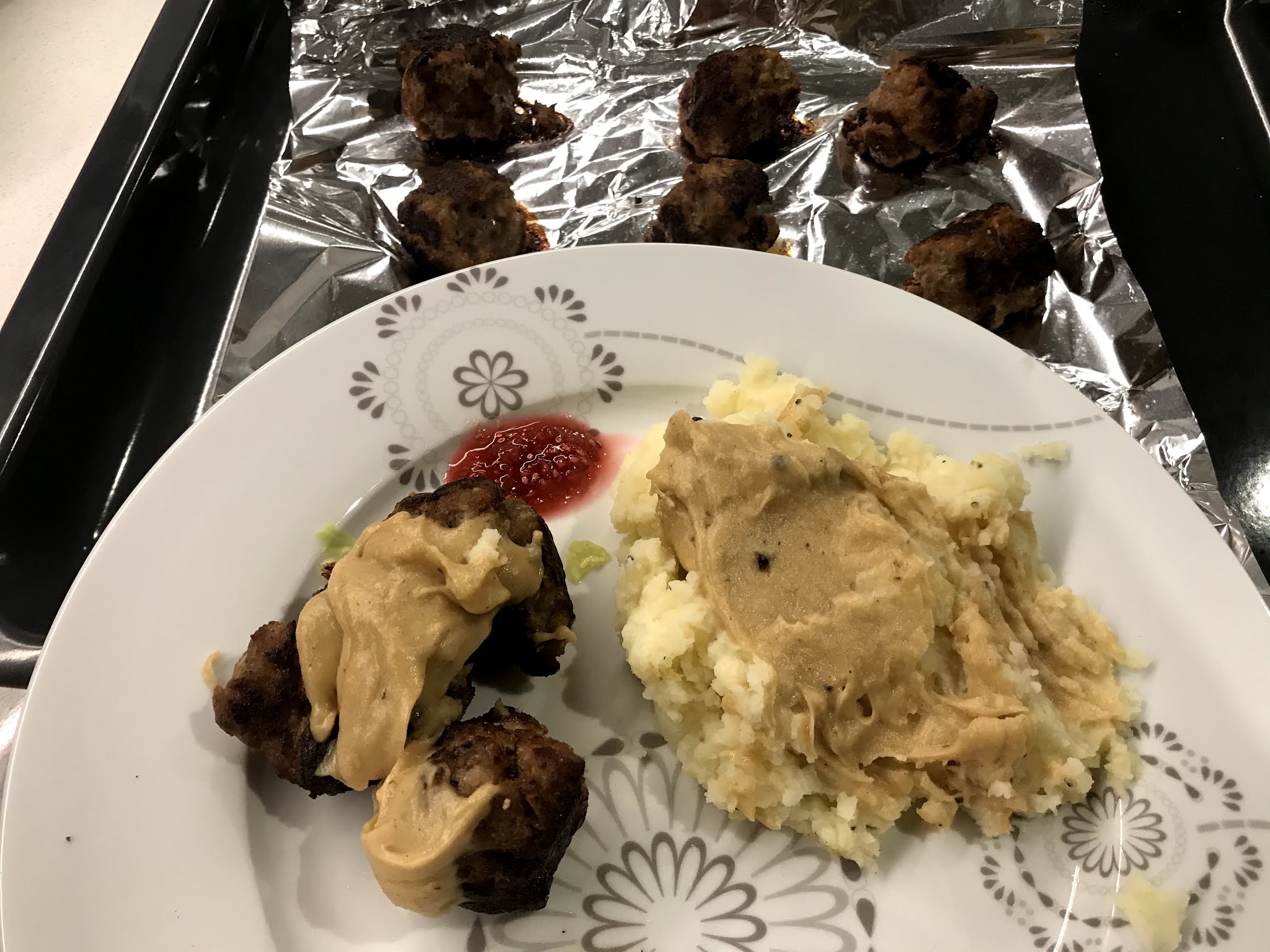 Food adventures IKEA meatballs & gravy