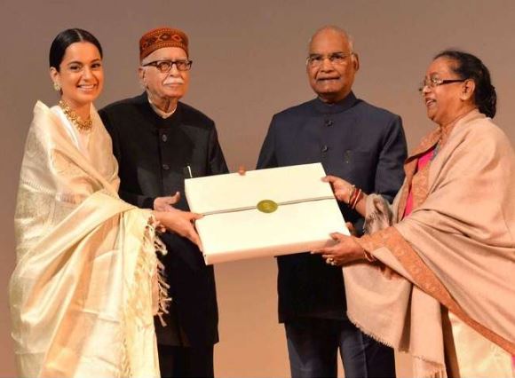president ramnath kovind saw manikarnika and honoured kangna ranaut- back to bollywood