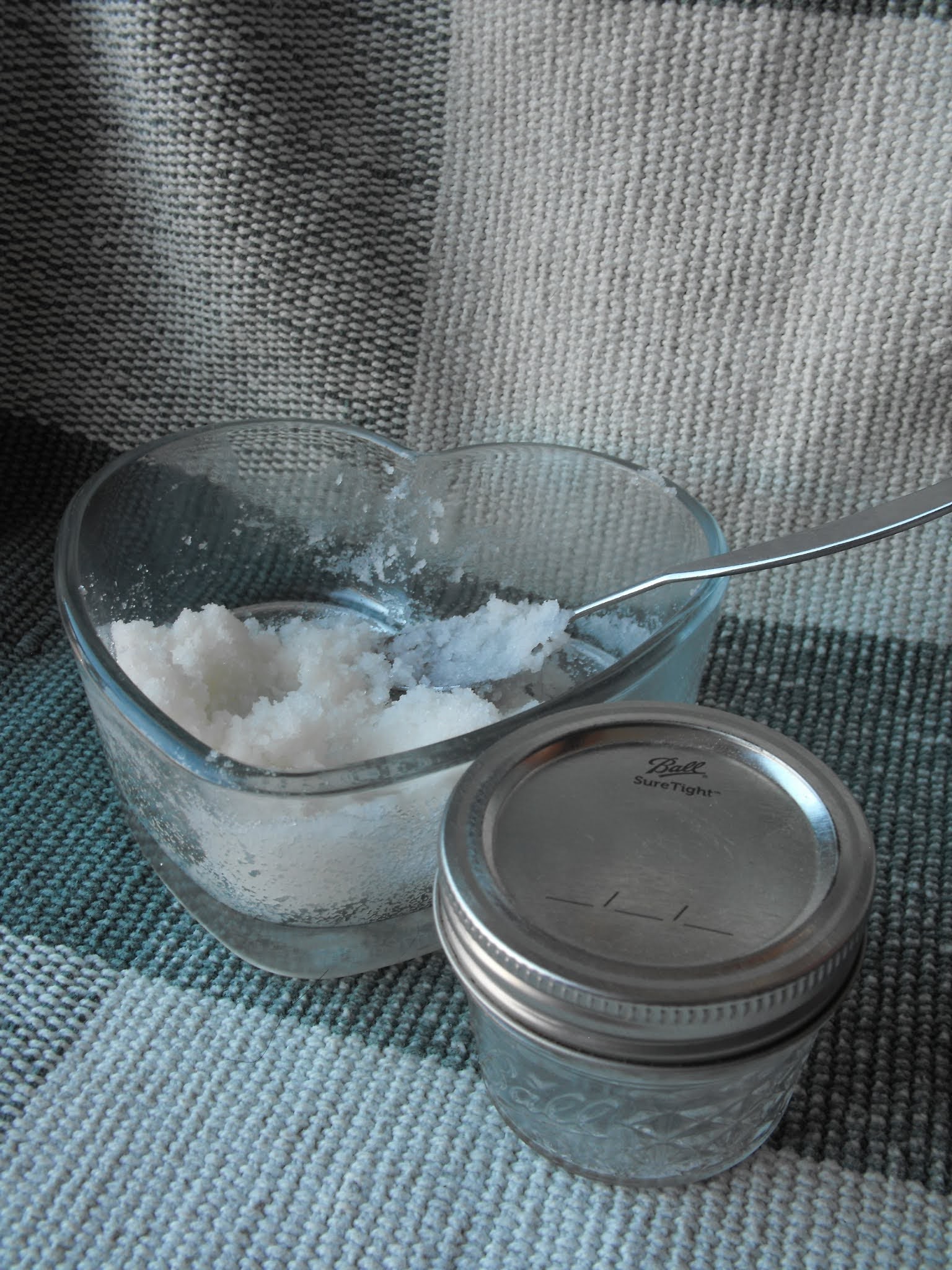 Homemade 3 Ingredient Body Scrub