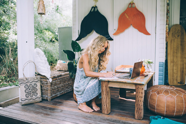 kazzie mahina,mahina mermaid,mermaid,sirène,palmes,australie,déco,rotin,vintage,outdoor,terrasse,beach shack,beach bungalow