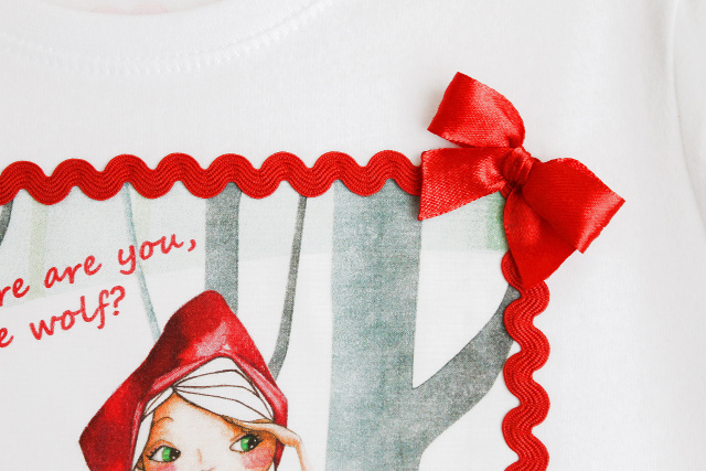 camiseta-personalizada-caperucita-roja-lazos-piquillo-niña-diy