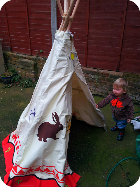 child wigwam, garden tent