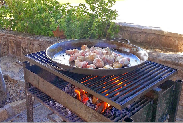 Paella Valenciana de Leña