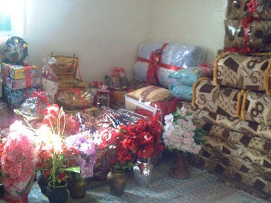 чемоданы для приданного невесты. приданое невесты в чечне. чемоданы для приданного невесты. сундук сарпо. сундук для приданного невесты.