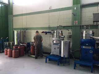 ΕΛΑΙΟΤΡΙΒΕΙΟ ΧΑΤΖΗΑΝΔΡΩΝΗ