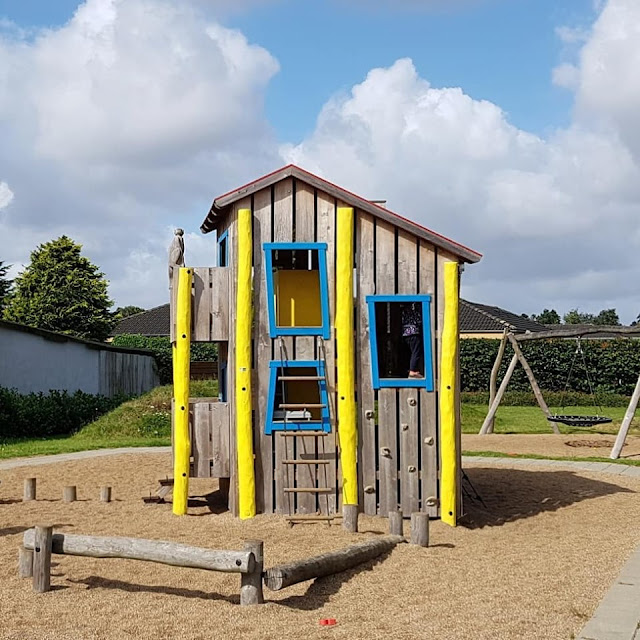 Pippi feiert Geburtstag: 75 Jahre Pippi Langstrumpf. Der Spielplatz mit der Villa Kunterbunt in Vejen ist wunderschön.