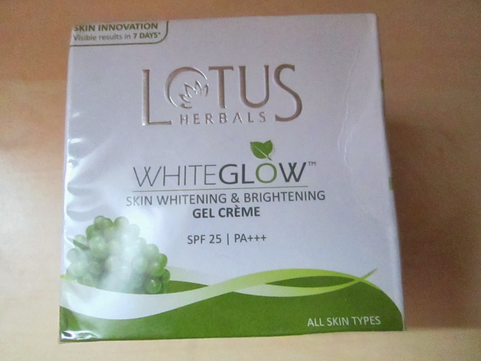 LOTUS Whiteglow Skin Whitening & Brightening Gel Cream Review