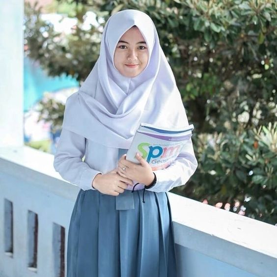 Makalah Keteladanan Sifat Ibnu Rusdy makalah ibnu rusyd pdf makalah ibnu rusyd dan pemikirannya makalah ibnu rusyd Makalah Keteladanan Sifat Ibnu Rusdy