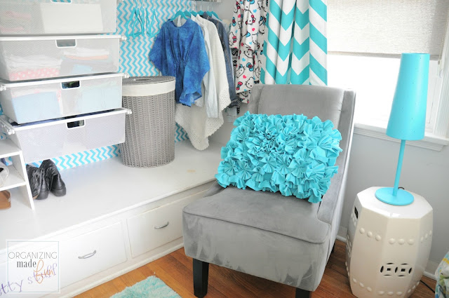 Pretty Sitting Area for Teen Girls' Closet :: OrganizingMadeFun.com