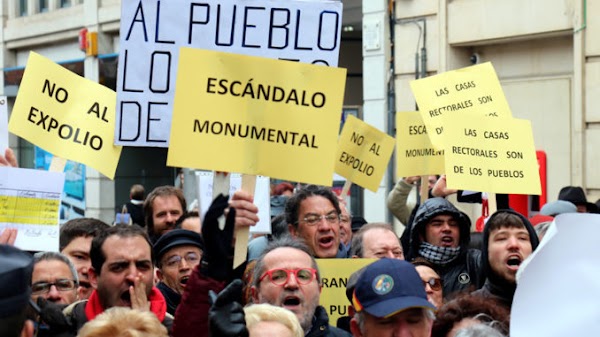 El gran timo de la Iglesia legalizado por el PP: casi 35.000 inmuebles expoliados desde 1998 El gran timo de la Iglesia legalizado por el PP: casi 35.000 inmuebles expoliados desde 1998