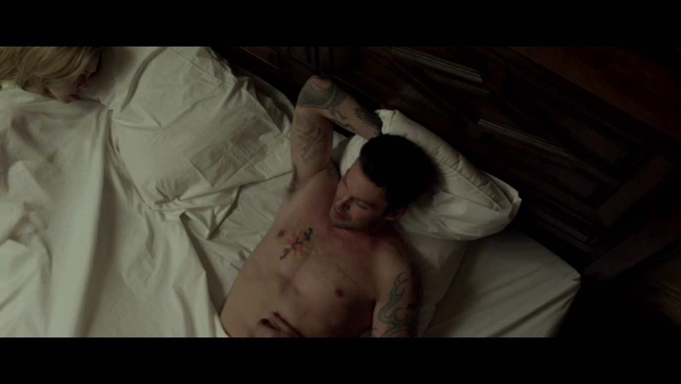 31 Days of Horror Hunks - Day 7 - Brian Austin Green shirtless in Don'...
