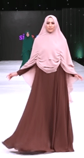 Rekomendasi model baju wanita muslim terbaru yang simpel dan kekinian