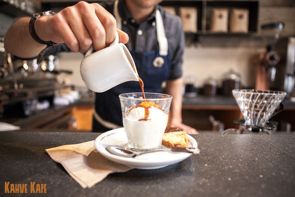 Kahve Çeşitleri Affogato KAHVEKAFE Kahve Dünyasından Bilgiler ve
