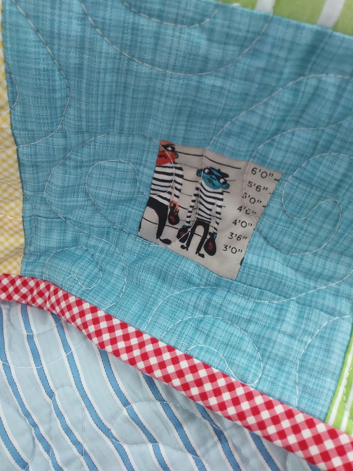 Northern Deb Quilts: Charlie's I-Spy quilt is DONE!