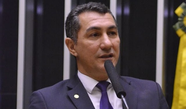 Deputado Federal Jesus Sérgio apresenta emenda à Medida Provisória para o retorno do auxílio emergencial de R$ 600 e R$ 1.200
