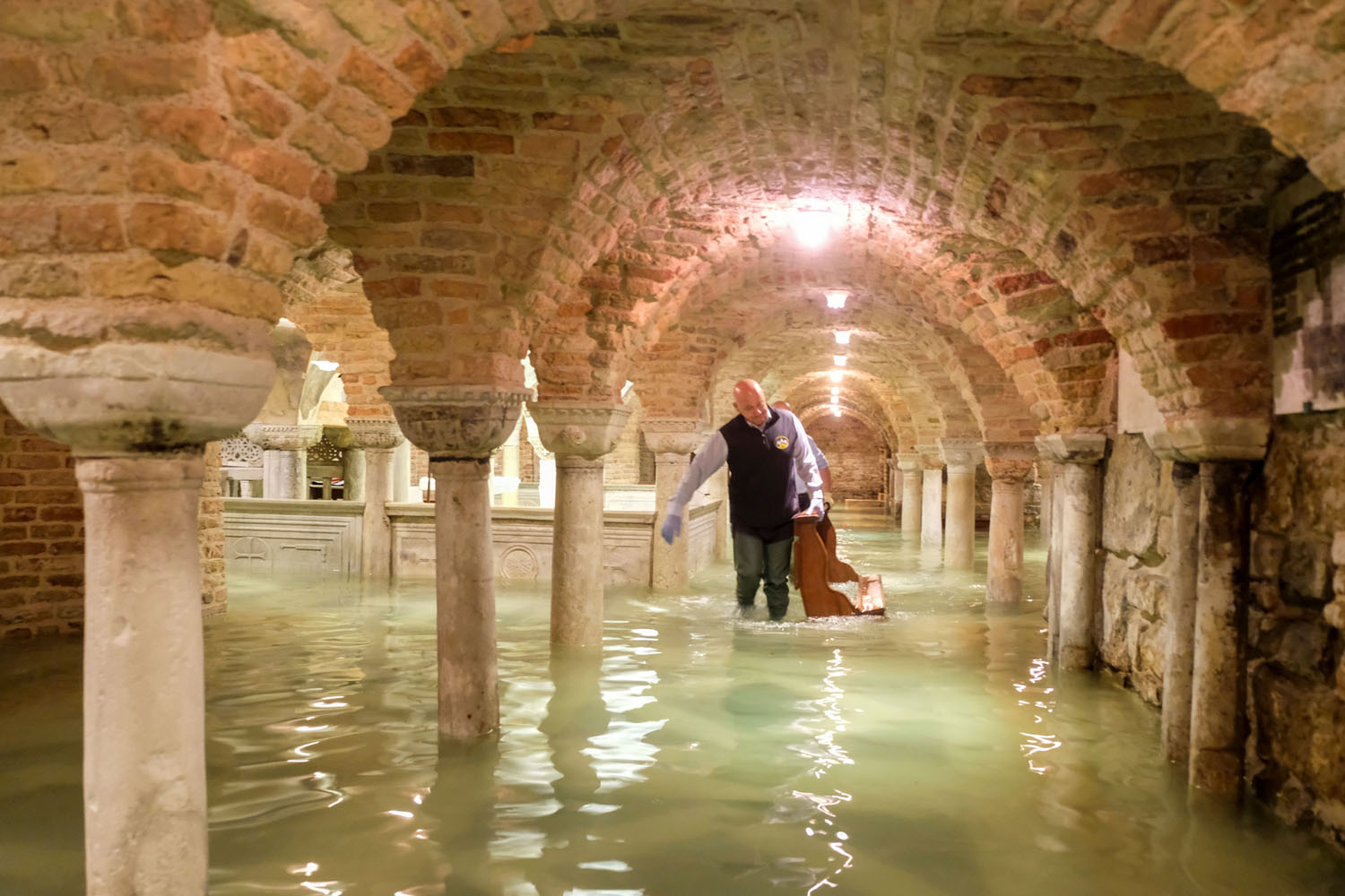Photos of Venice Underwater The Highest Tide in 50 Years The Most