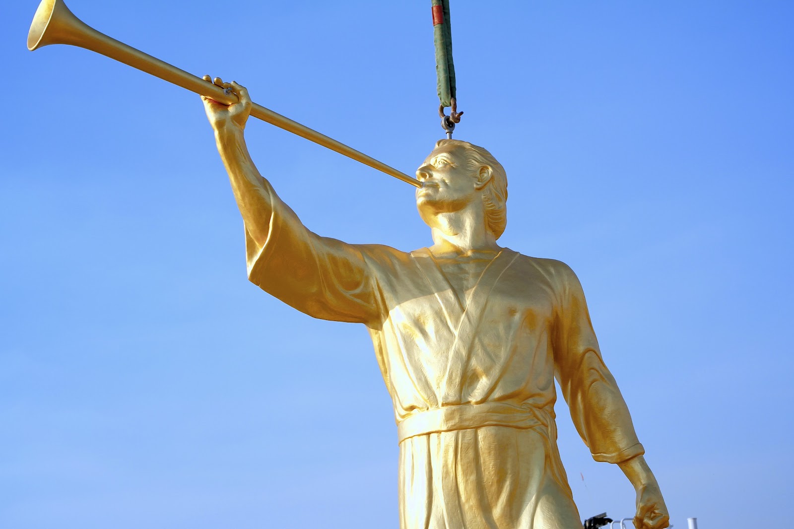 Farnsworths Angel Moroni