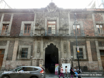 La interesante fachada del antiguo Colegio de Christo, en la ciudad de México. Noticias en tiempo real